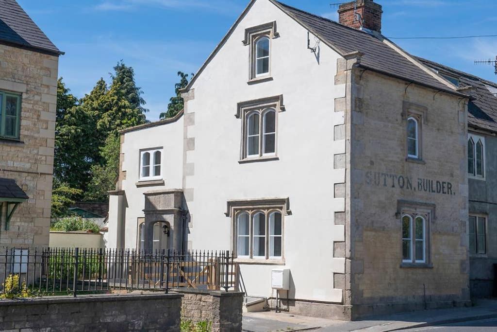 Vila Curzon House Calne Exteriér fotografie