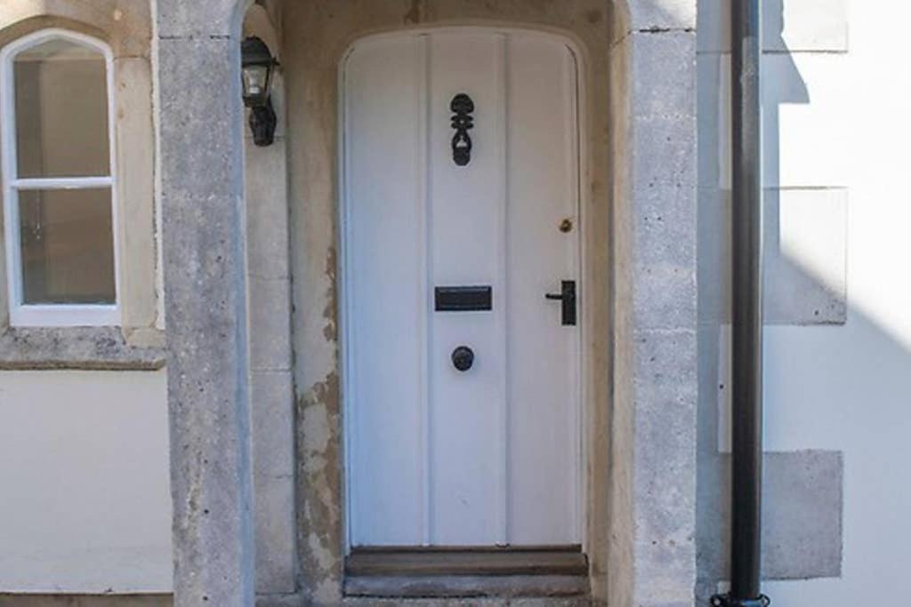 Vila Curzon House Calne Exteriér fotografie